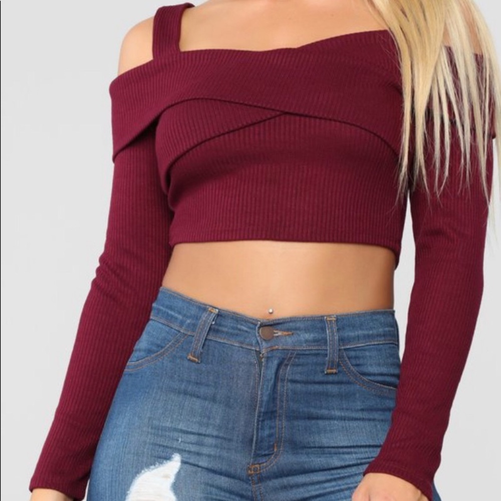 Manhattan Crop Top - Wine
